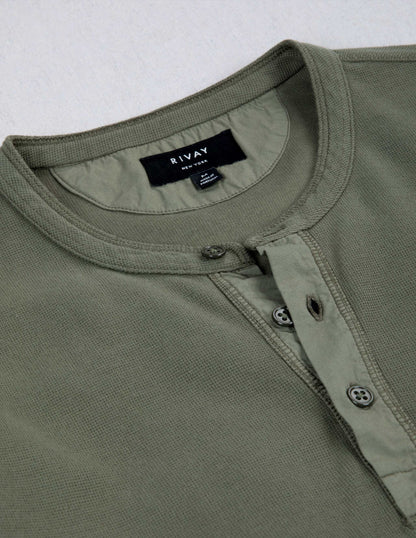 Gibson Waffle Henley in Field