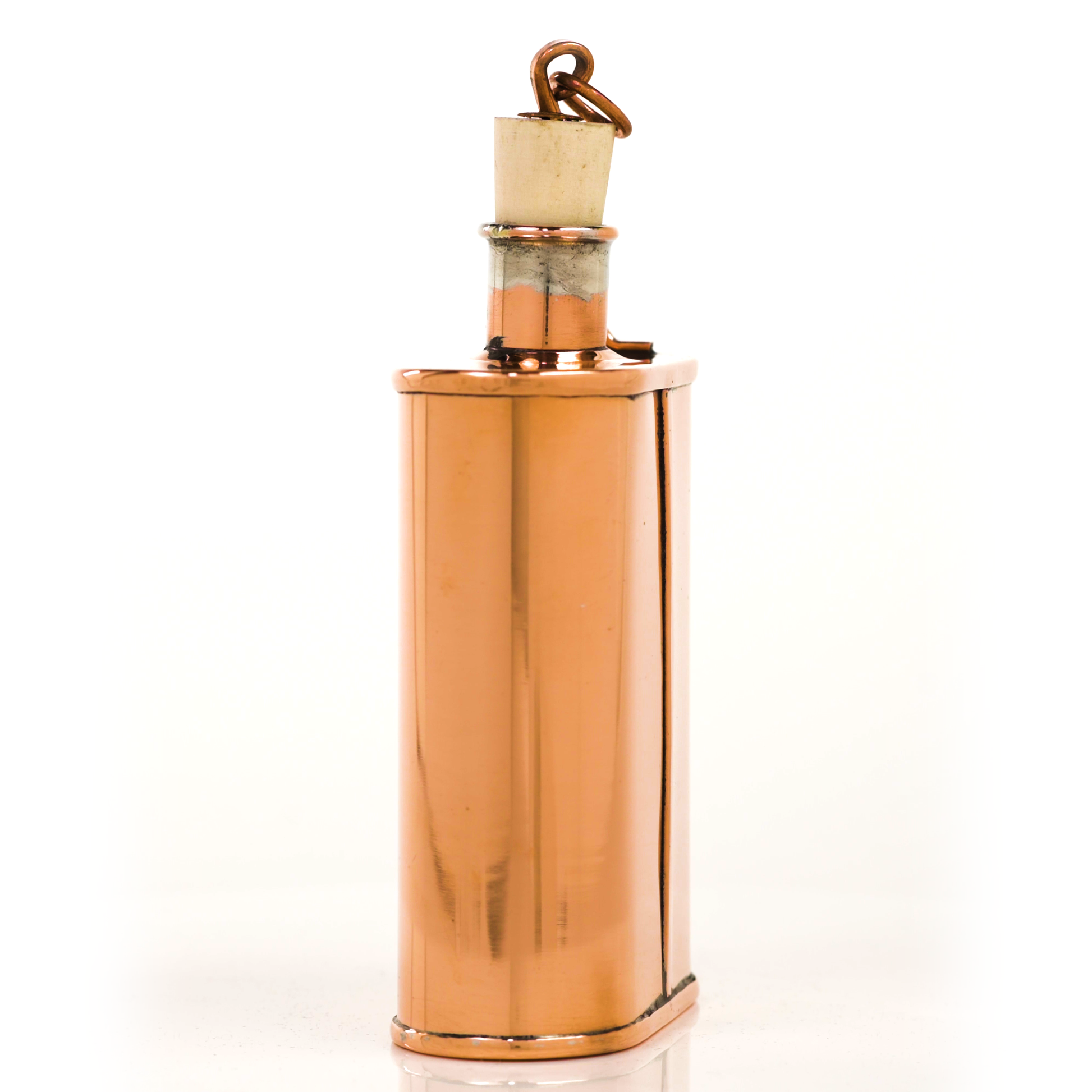 Jacob Bromwell Model One Flask