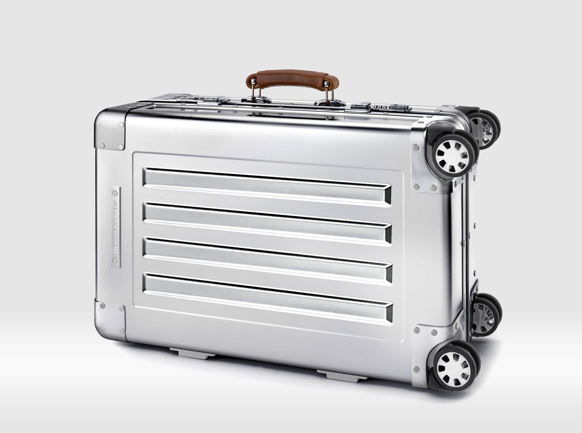Sterling Pacific Cabin Travel Case