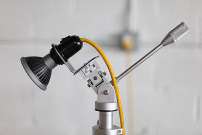 CW&T Tripod Light
