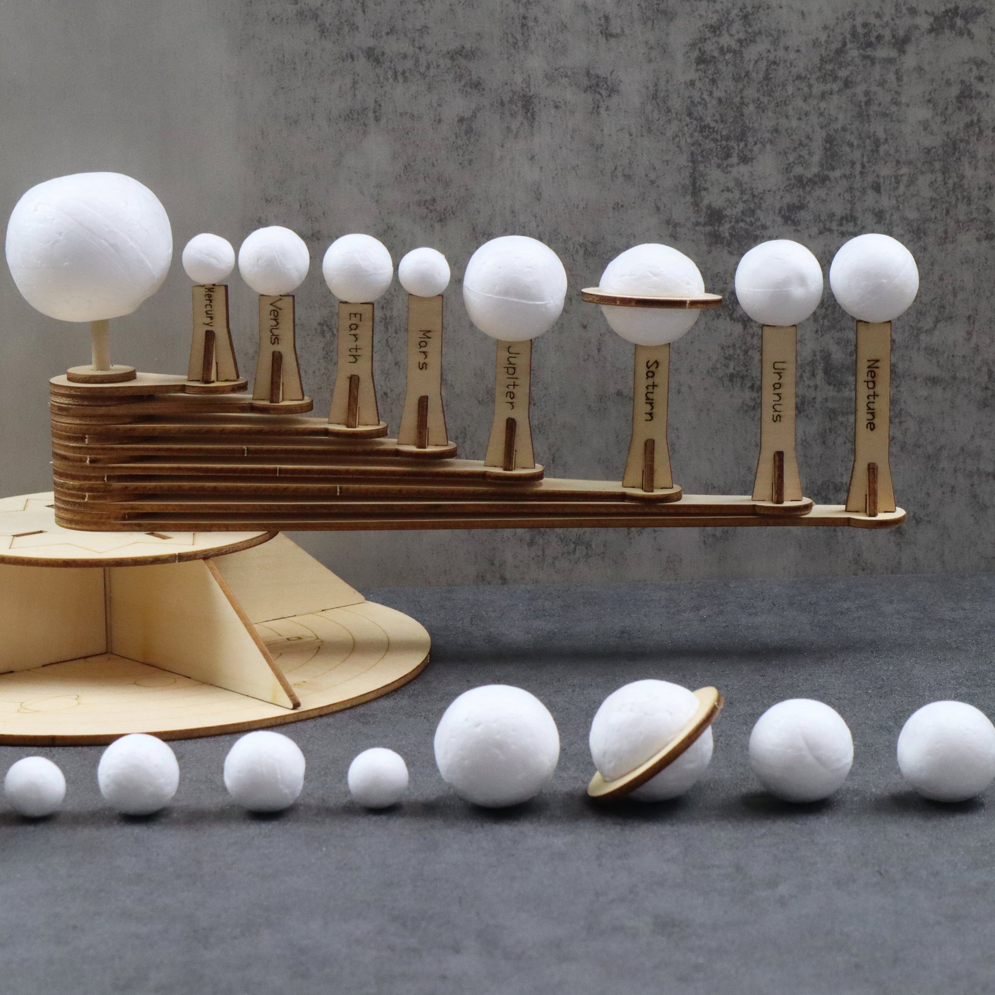 Kitsville Solar System Model DIY Kit