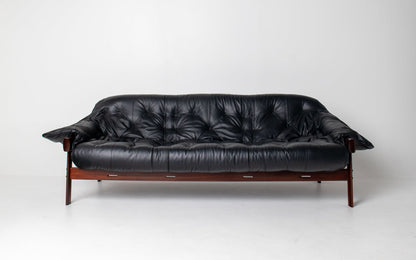 Brazilian Modern MP-41 Sofa by Percival Lafer