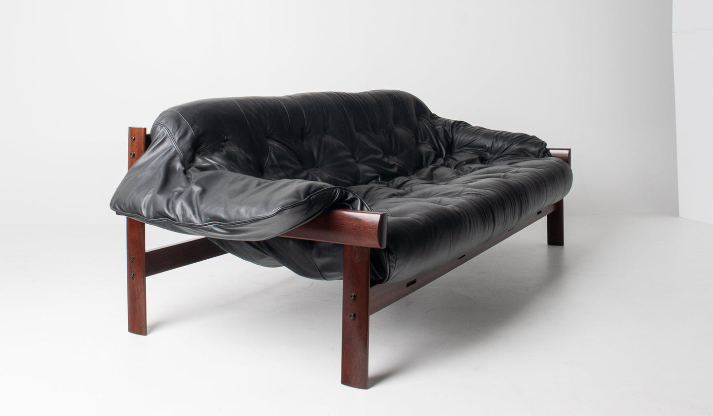 Brazilian Modern MP-41 Sofa by Percival Lafer