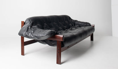 Brazilian Modern MP-41 Sofa by Percival Lafer