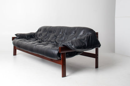 Brazilian Modern MP-41 Sofa by Percival Lafer