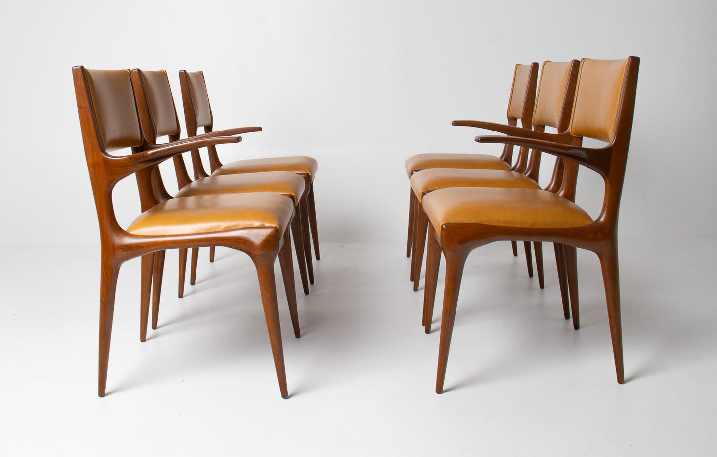 Carlo De Carli Model 671 Dining Chairs – Set of Six in Walnut for Singer & Sons