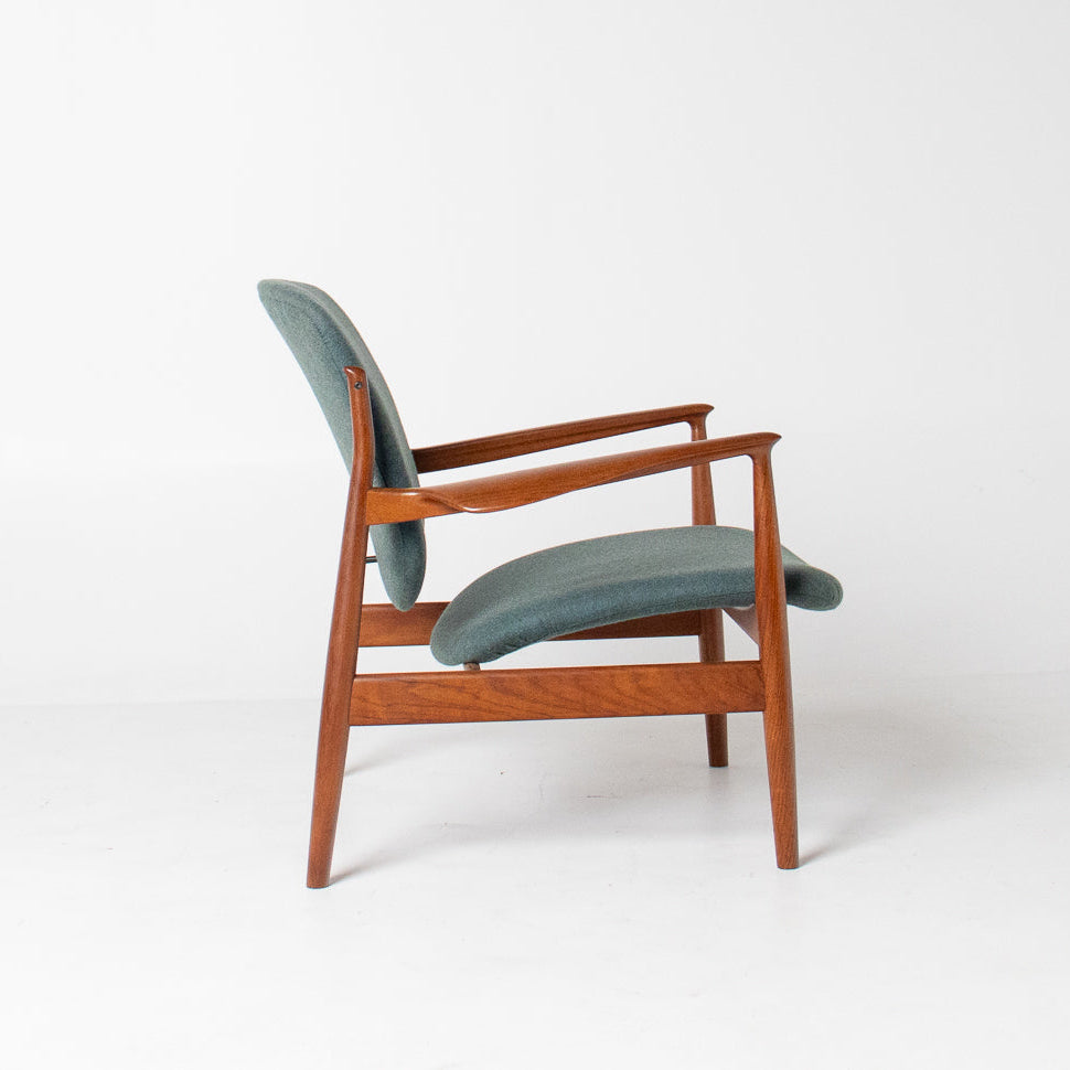 Finn Juhl Modell 136 Lounge Chair