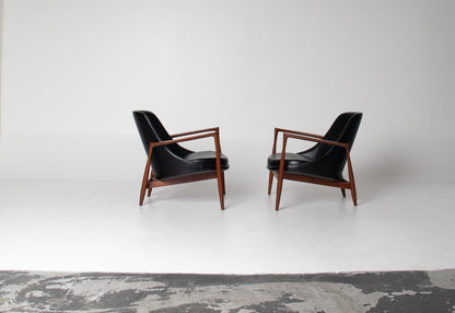 Rare Pair of Vintage Elizabeth Lounge Chairs by Ib Kofod Larsen