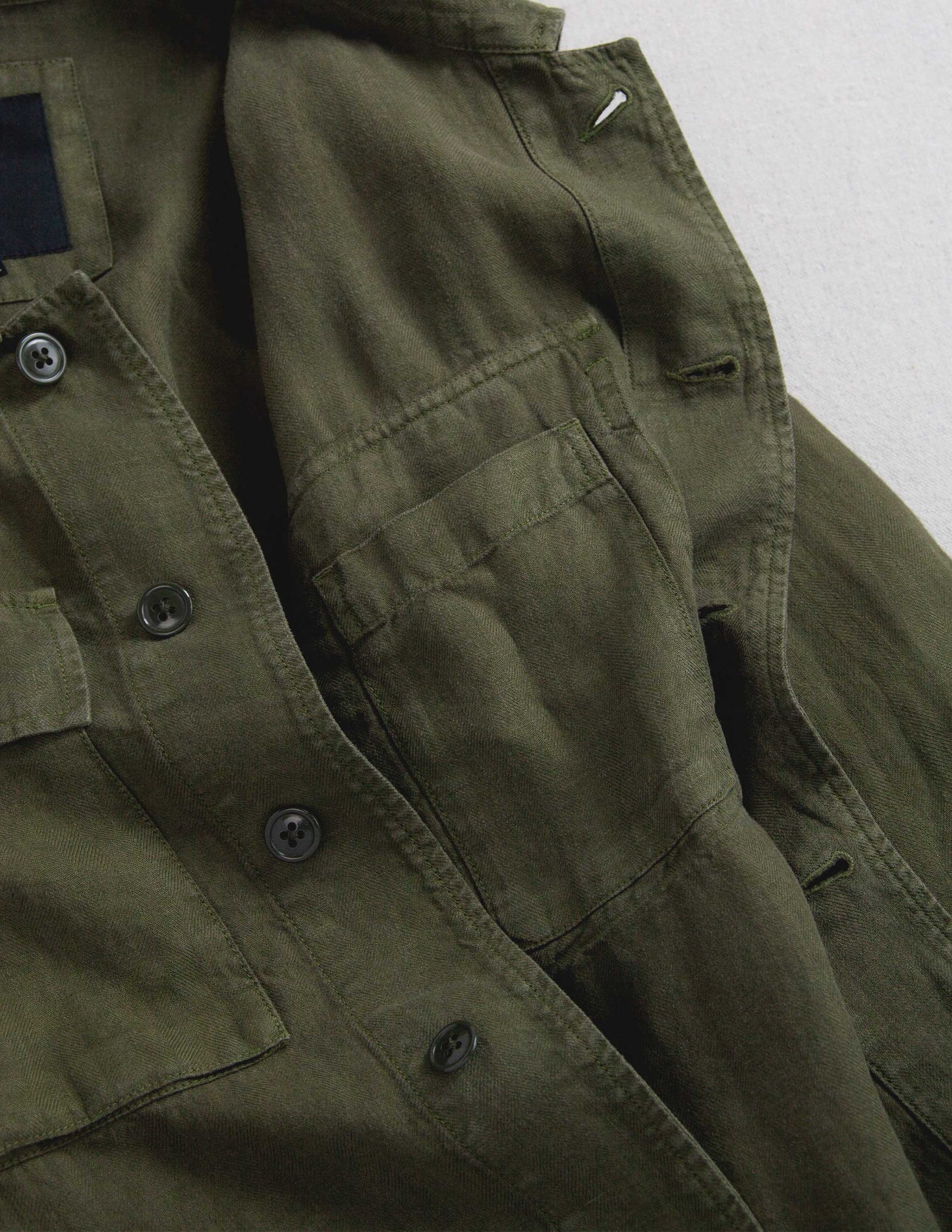 Linen Correspondent Jacket in Military Olive