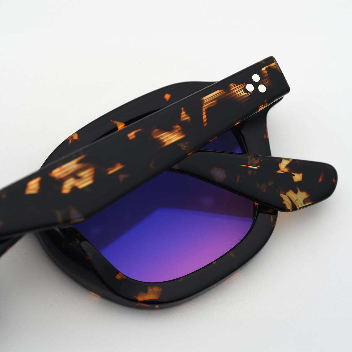 Akila Logos Sunglasses
