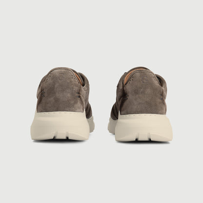 Greats The Manhattan City Runner - Mineral Taupe