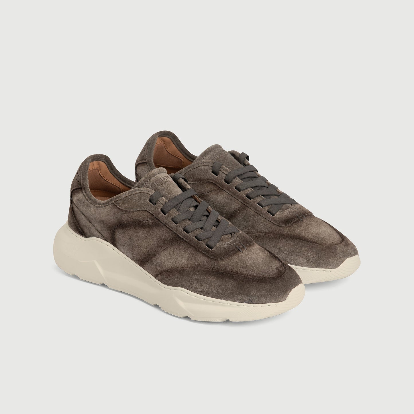 Greats The Manhattan City Runner - Mineral Taupe