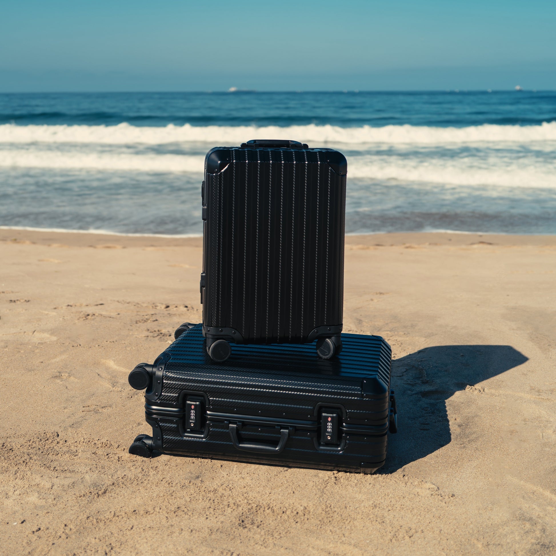 TREVA Aluminum Black Suitcase