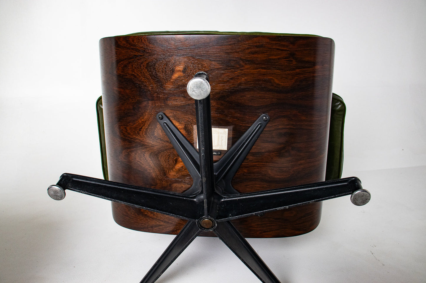 3rd Generation Eames Lounge Chair