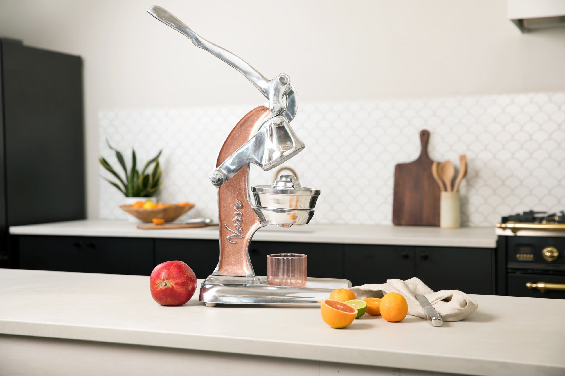 Verve Culture Citrus Juicer Rose Gold