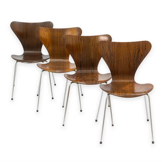 Arne Jacobsen for Fritz Hansen Series 7 Chairs
