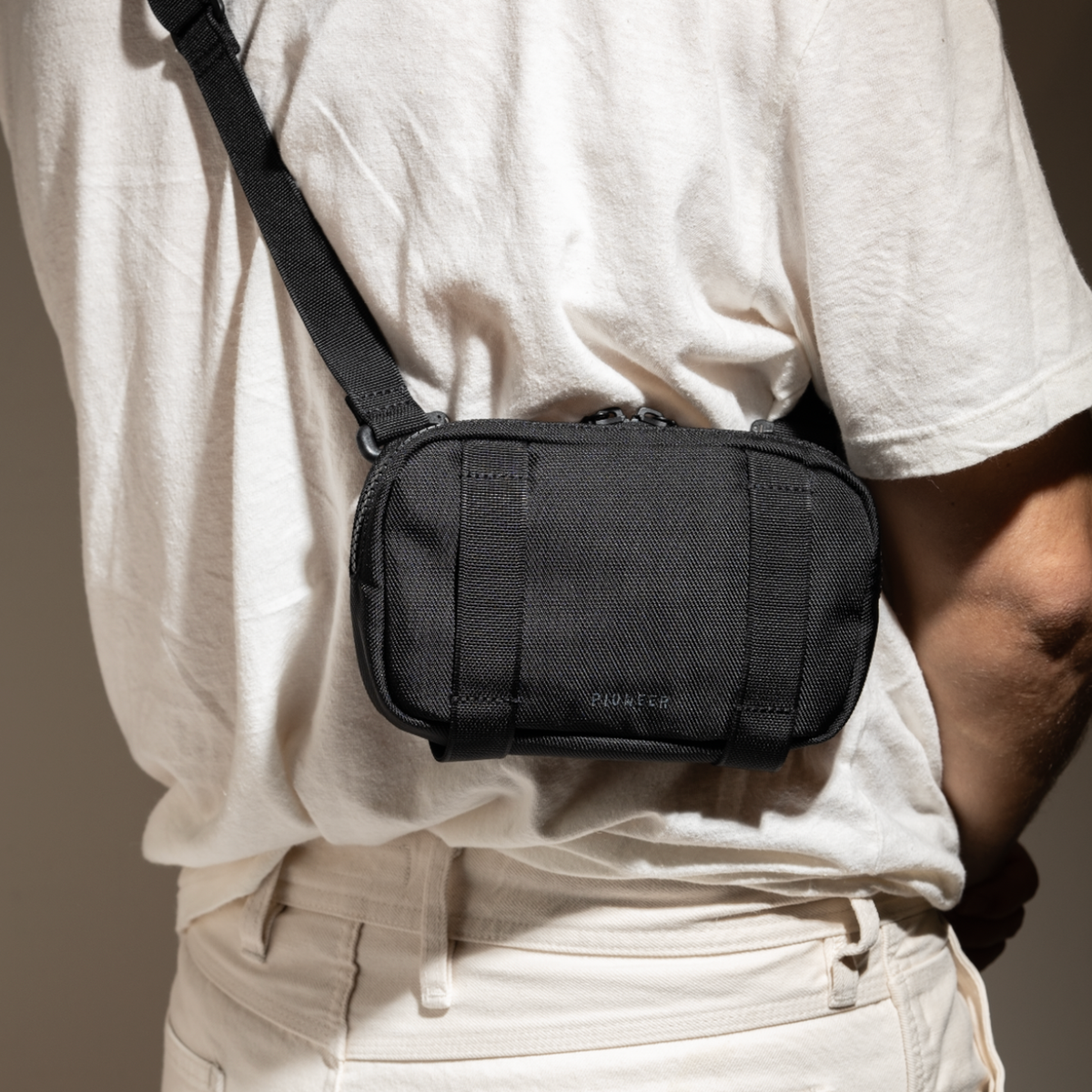 Pioneer Safari Sling