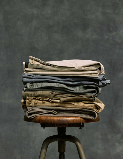 Series Chino in Olive Fatigue