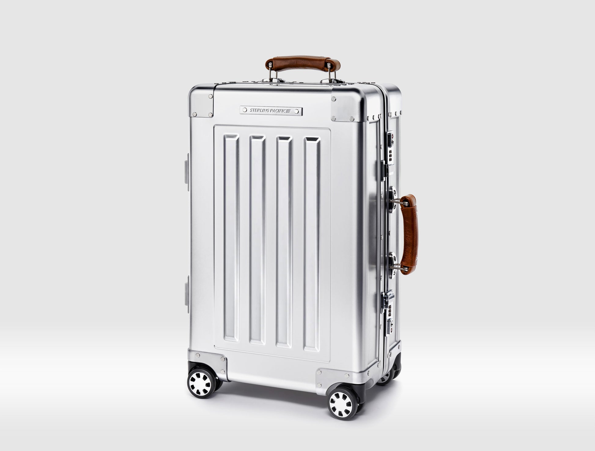 Sterling Pacific Cabin Travel Case