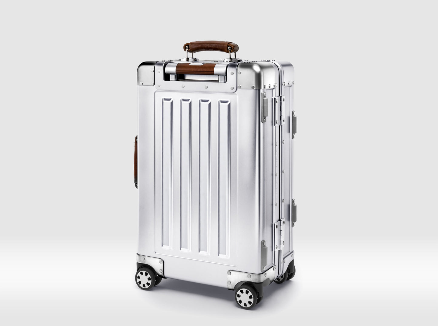 Sterling Pacific Cabin Travel Case