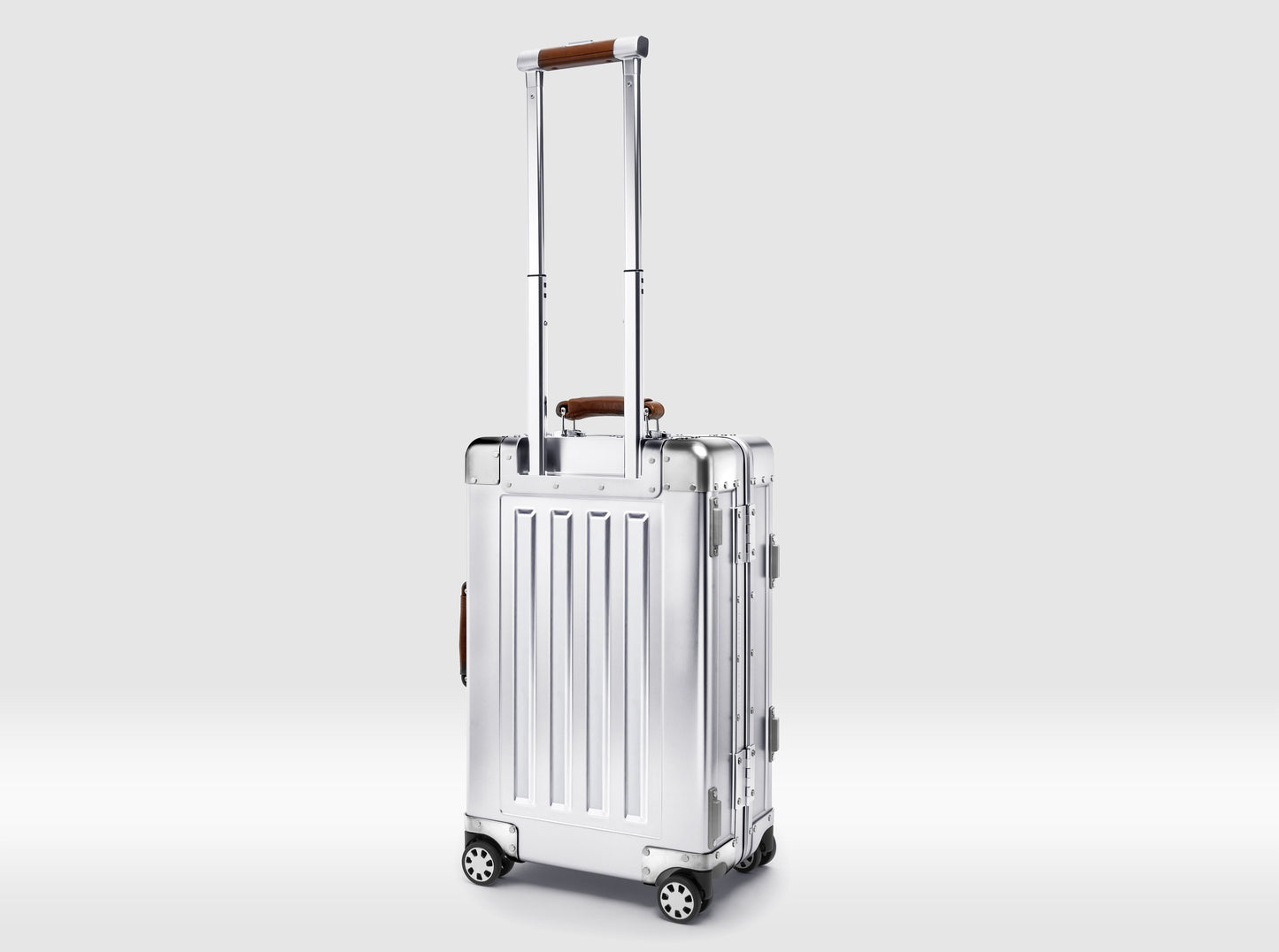 Sterling Pacific Cabin Travel Case