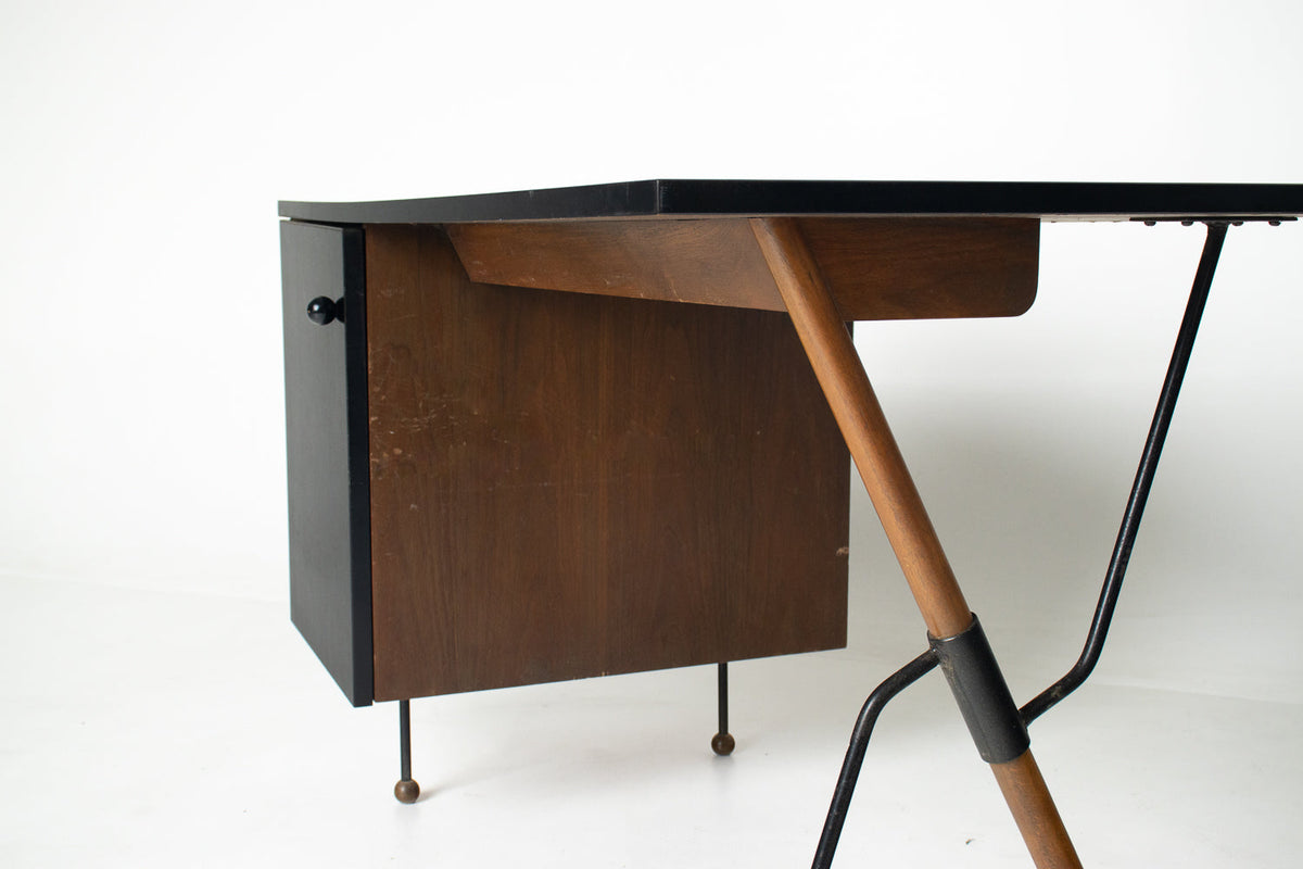 Rare Greta Grossman Model 6200 Desk for Glenn of California, 1952 — Dave Brubeck Estate