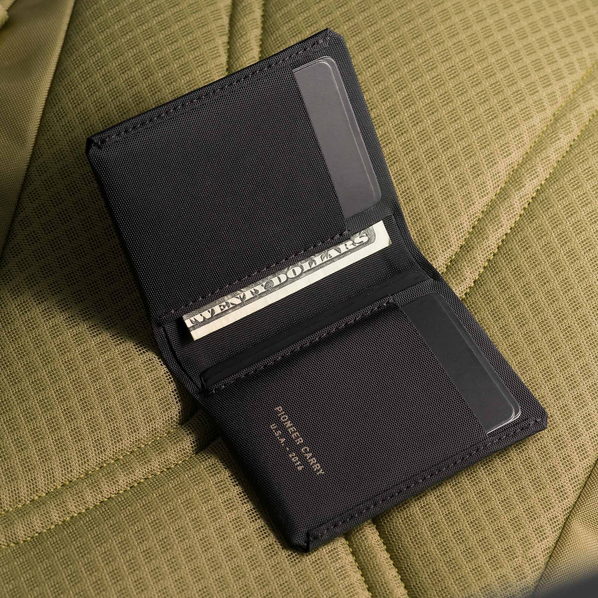 Matter Bifold