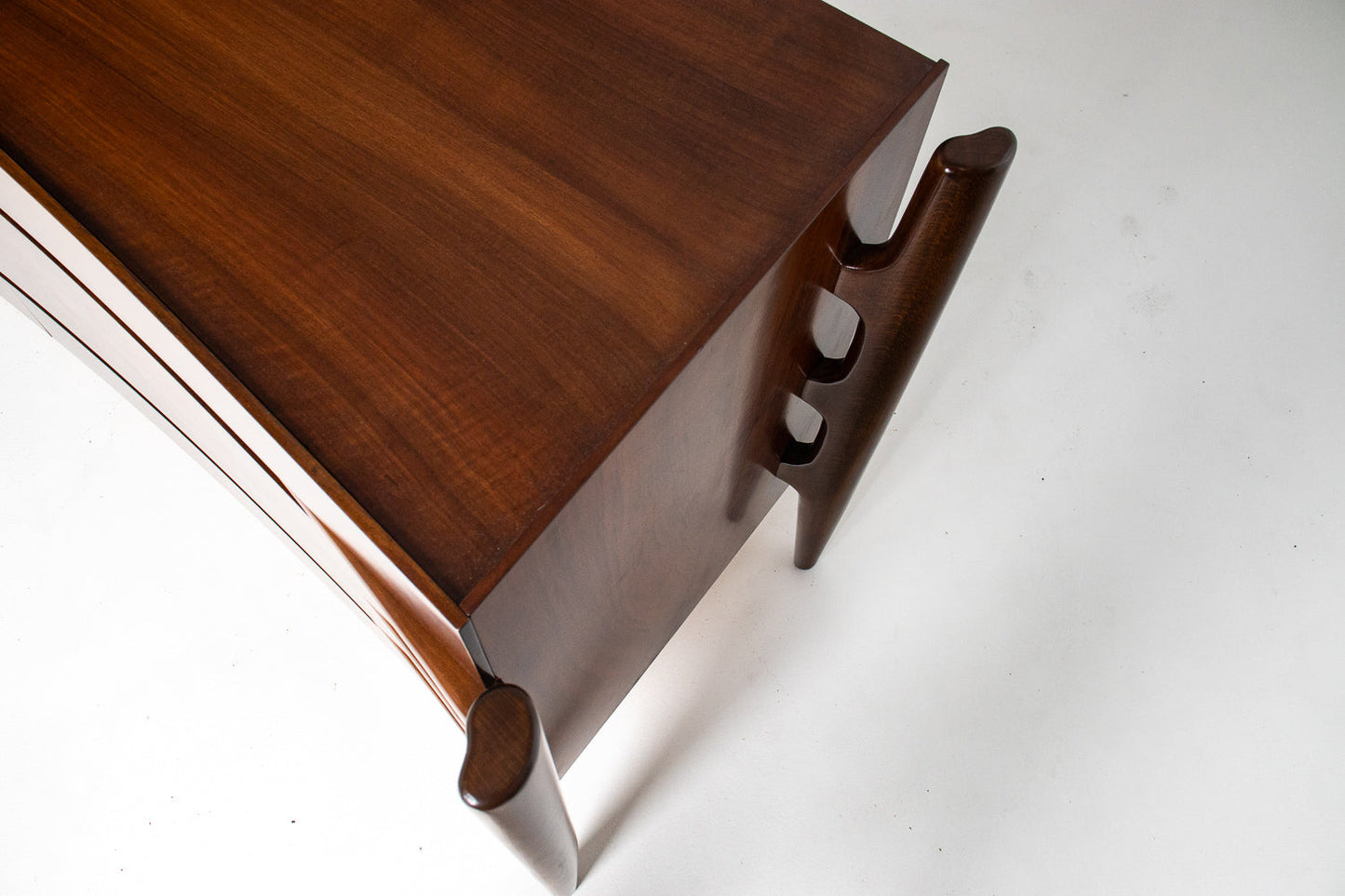William Hinn Sculpted Walnut 8 Drawer Dresser, Made in Sweden, Circa 1950s
