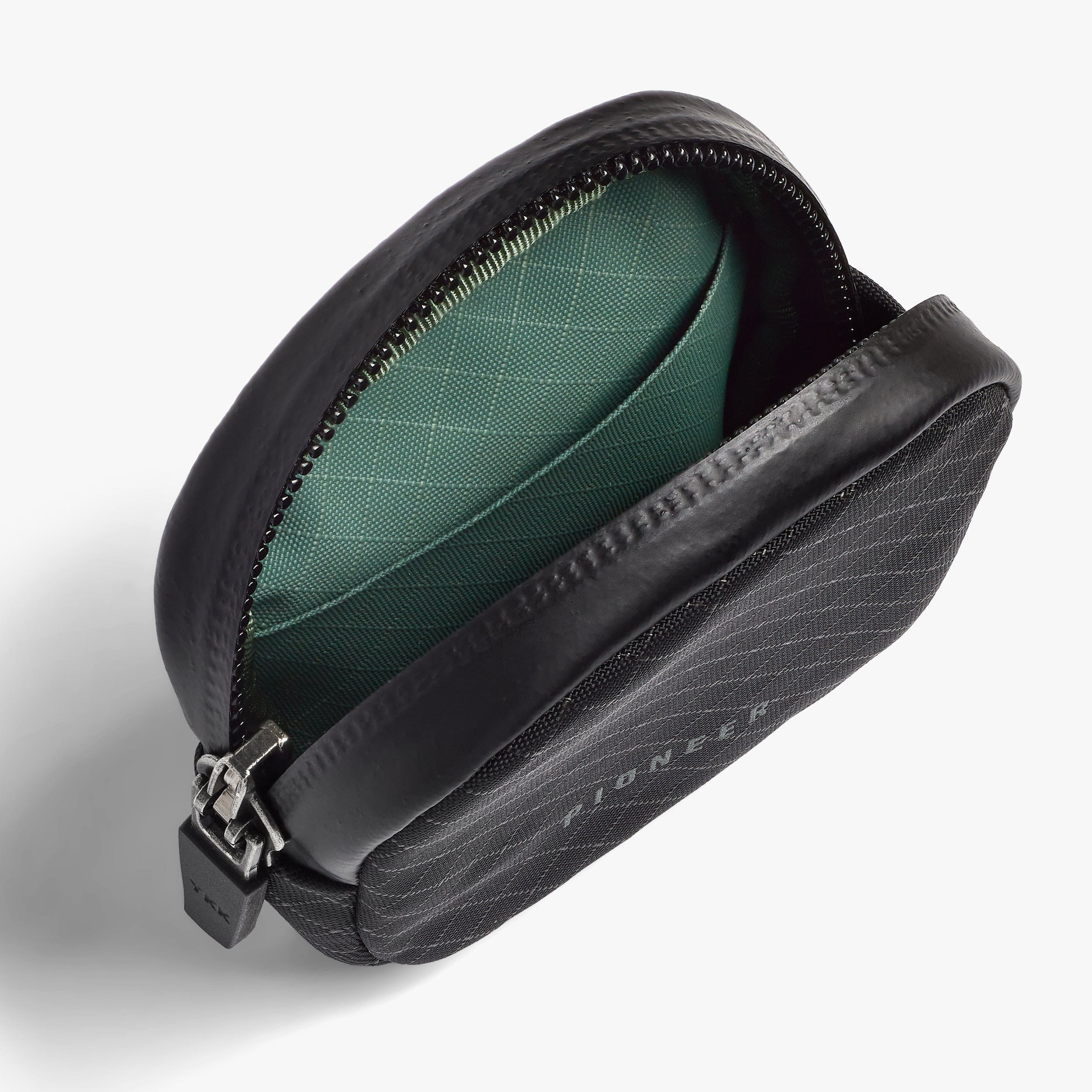 T.R Savings様 Pioneer Zen Zips | Uncrate Supply