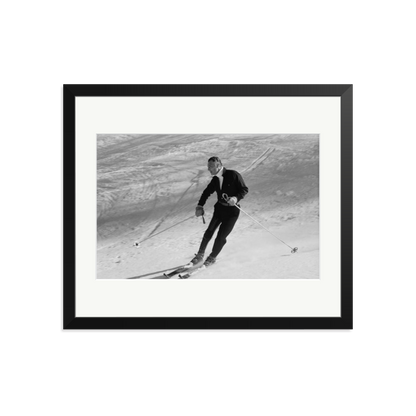 Gianni Agnelli Skiing Framed Print Black Large