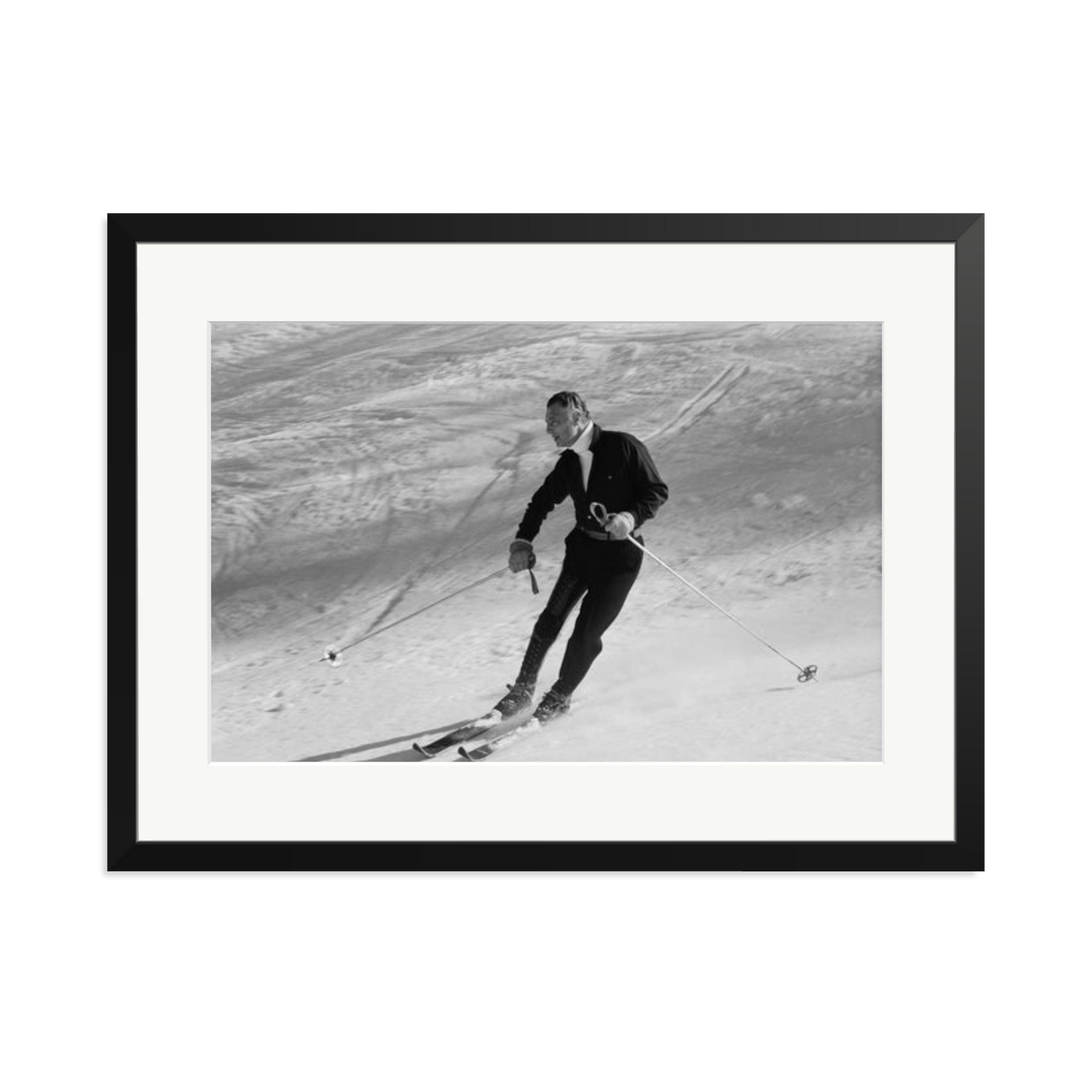 Gianni Agnelli Skiing Framed Print Black XL