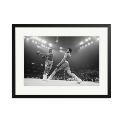 Ali Dodging a Punch From Frazier Black XL