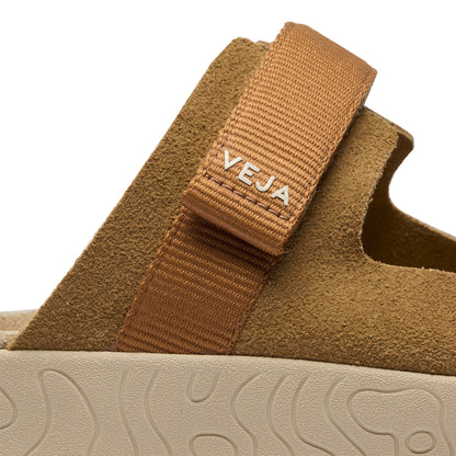 Veja ARPOADOR SUEDE Sandals