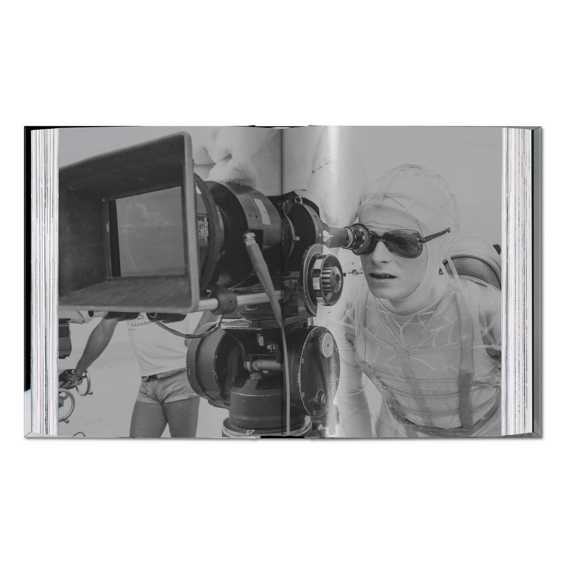 David Bowie. The Man Who Fell to Earth.