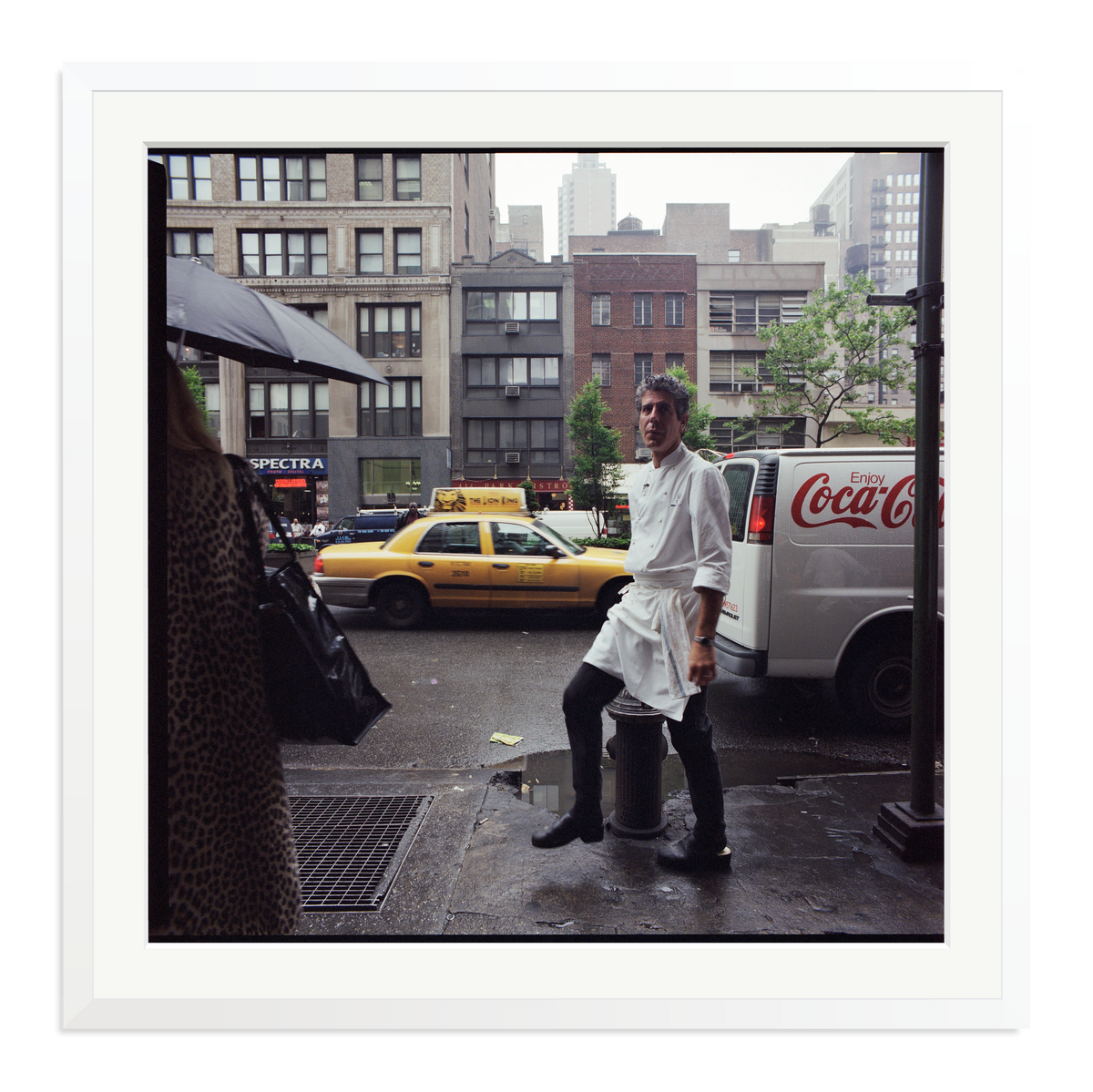 Anthony Bourdain outside Les Halles Framed Print White XXL