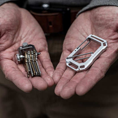 Dango Carabiner & Shackle