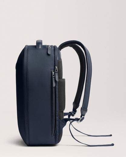Carl Friedrik 72-hour Black Backpack