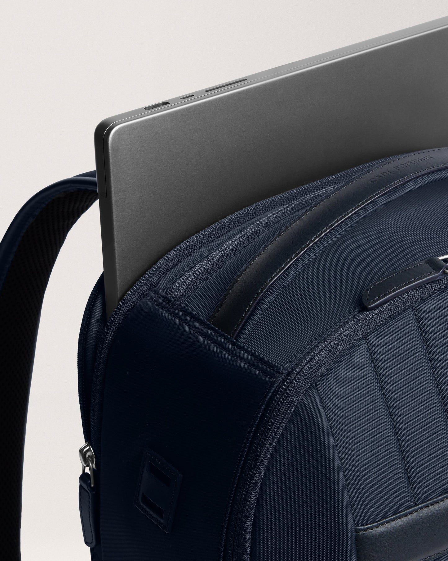Carl Friedrik 72-hour Black Backpack