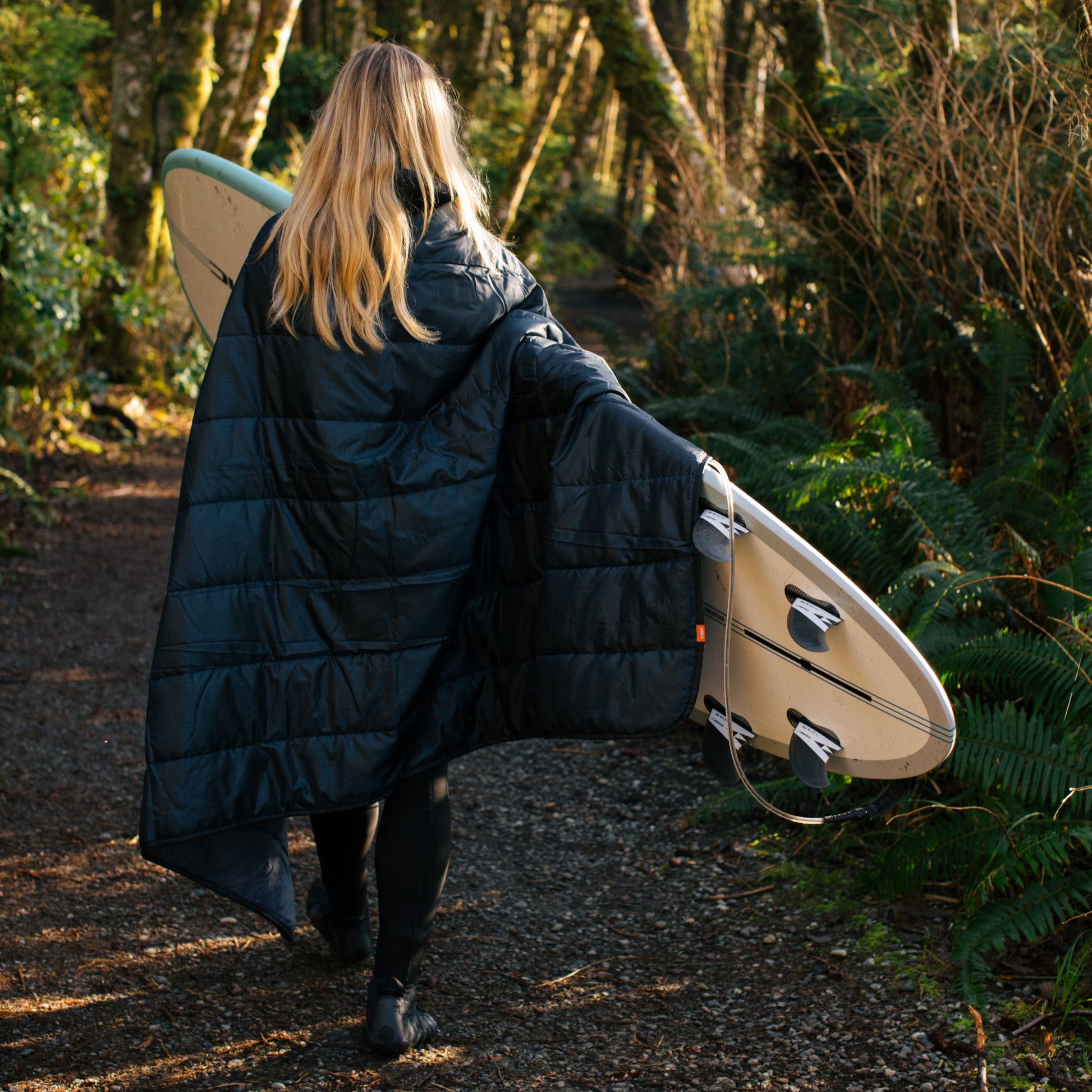 Line of Trade Puffy Blanket Poncho