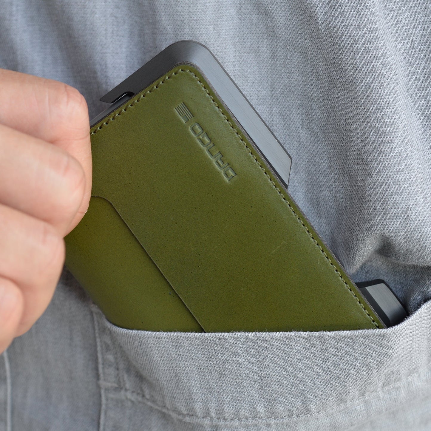 Dango D01 Dapper Bifold Wallet