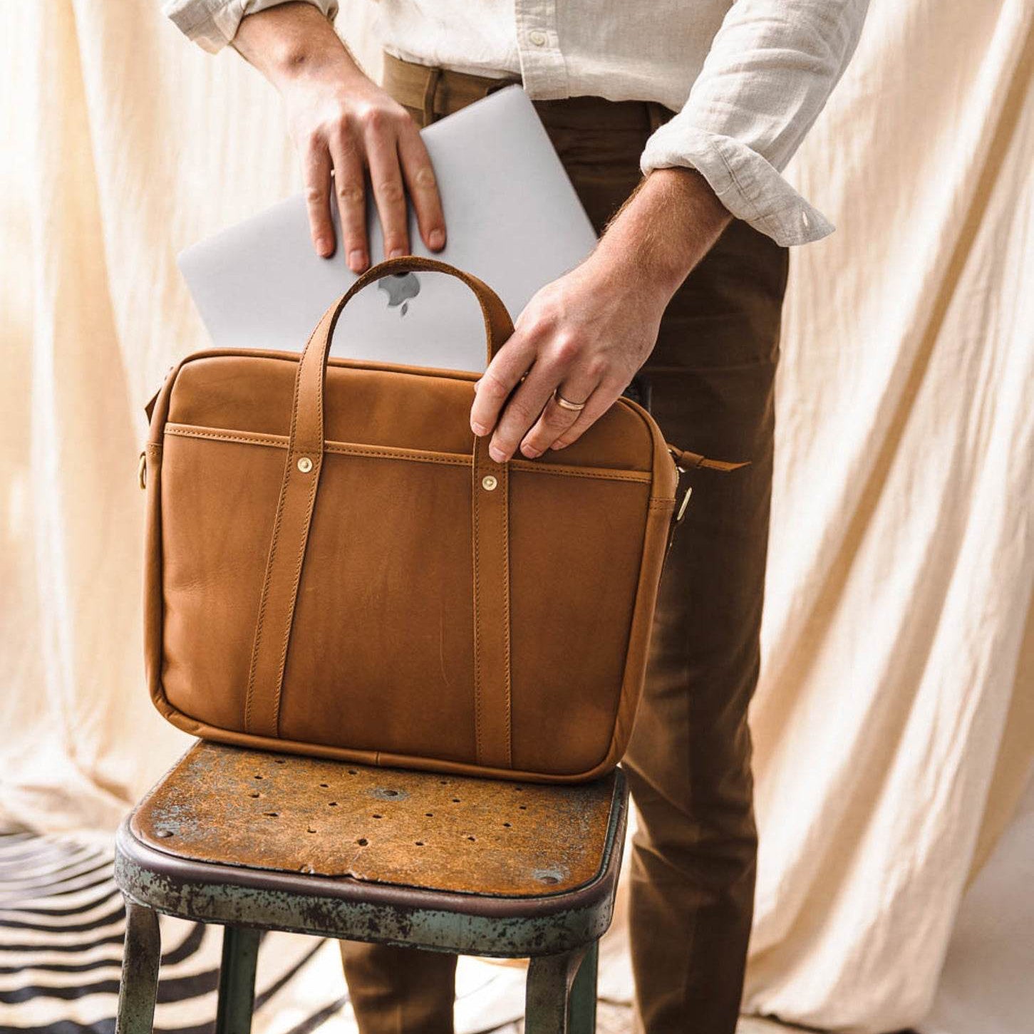 WP Standard The Woodward Briefcase
