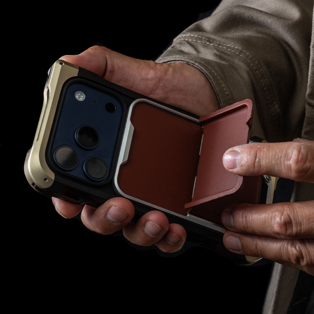 Dango iPhone 17 Pro Adapt Case