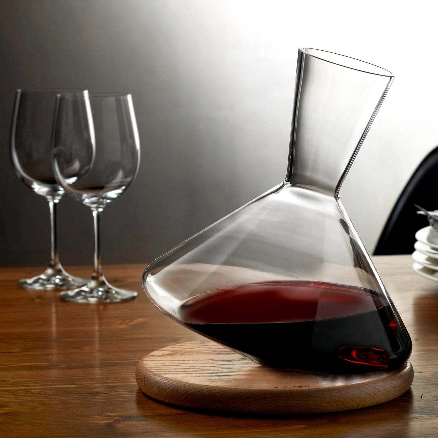 Nude Glass Balance Wine Decanter With Wooden Base