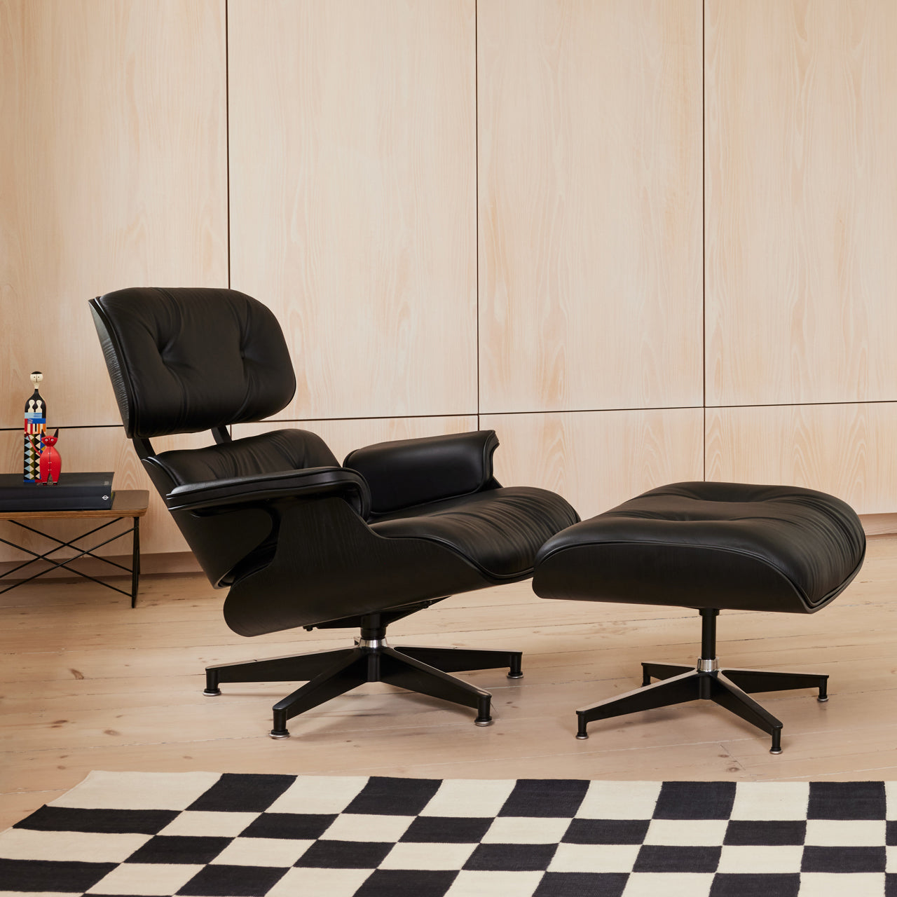 Eames All Black Lounge Chair & Ottoman