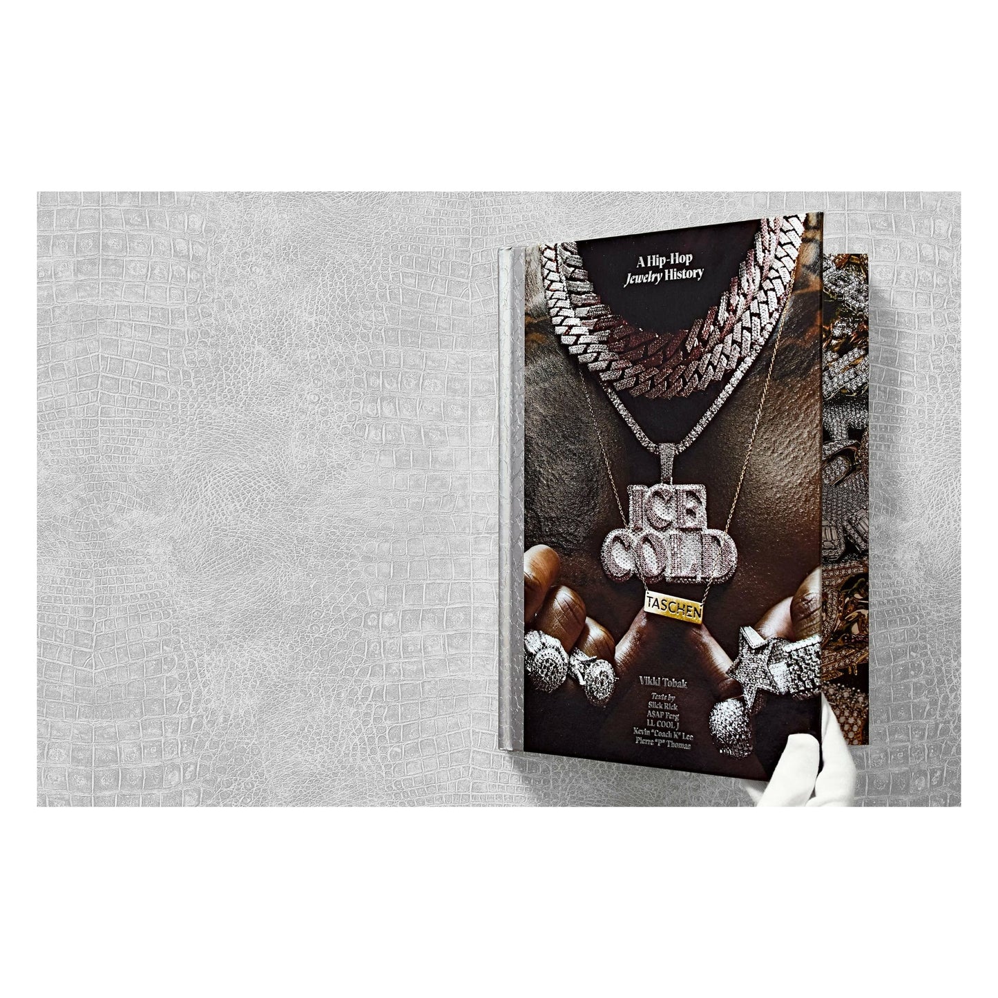 Ice Cold. A Hip-Hop Jewelry History