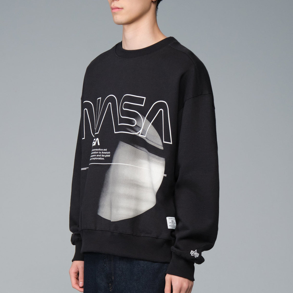 NASA GALAXY ESSENTIAL CREW SWEATSHIRT