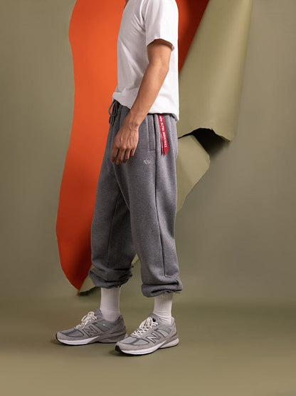 Alpha Industries ESSENTIAL SWEATPANTS