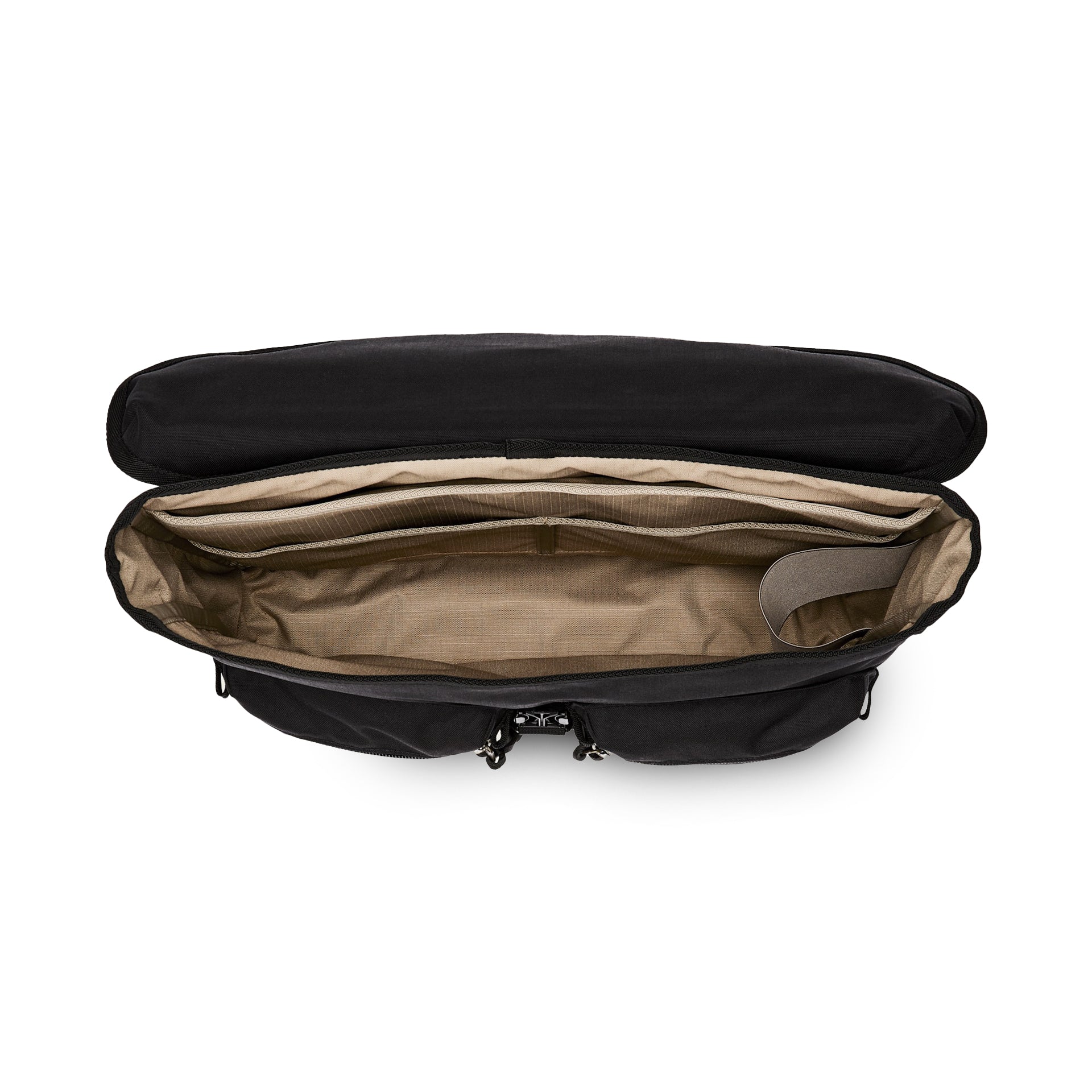 Filson Surveyor Messenger Bag | Uncrate Supply
