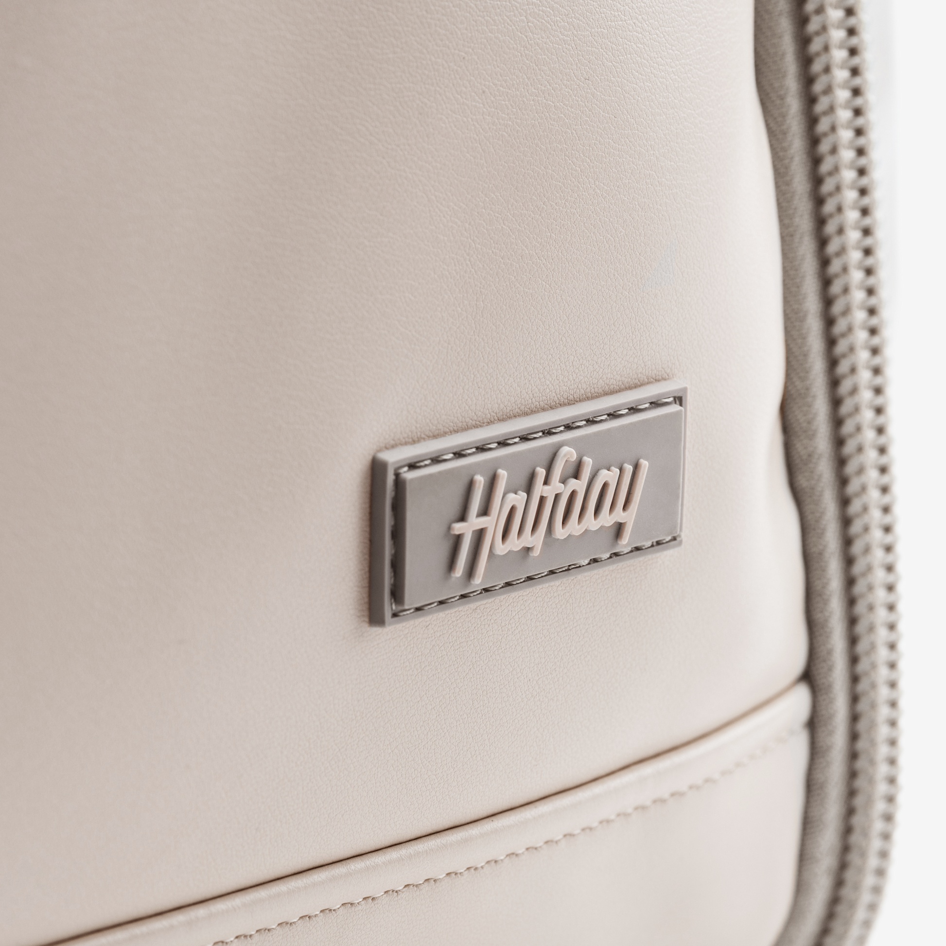 Halfday The Premium Garment Duffel 40L