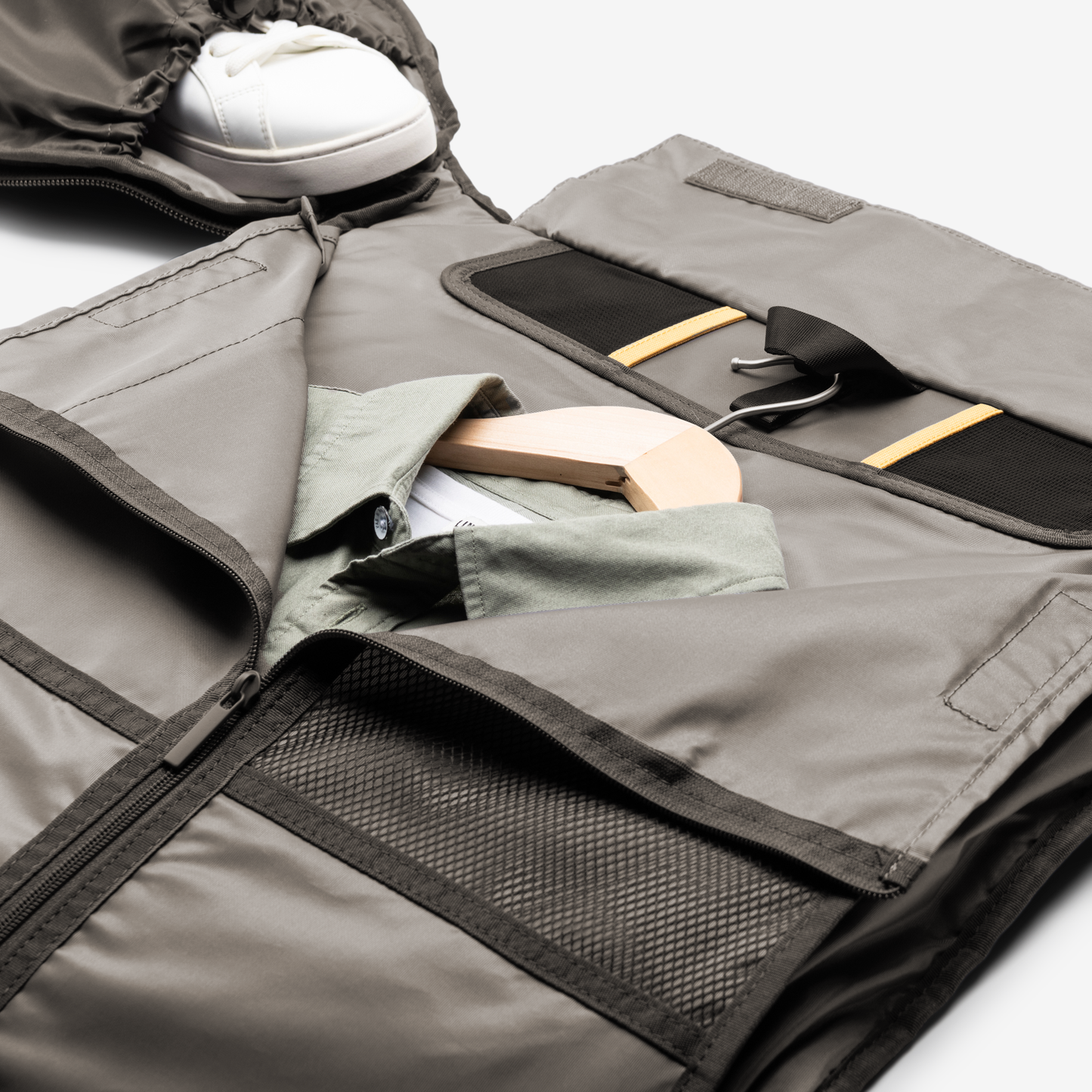 Halfday The Premium Garment Duffel 40L